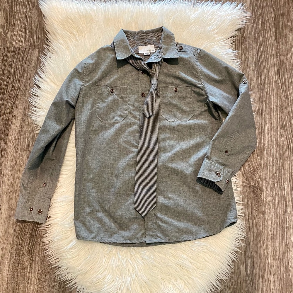 Craft & Flow Gray Button Down with Tie